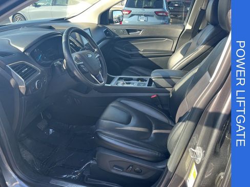 Used 2022 Ford Edge Titanium image 13