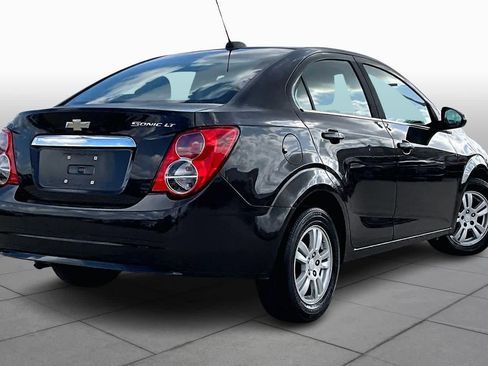 Used 2015 Chevrolet Sonic LT image 12