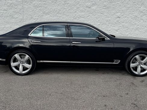 Used 2019 Bentley Mulsanne Speed image 6