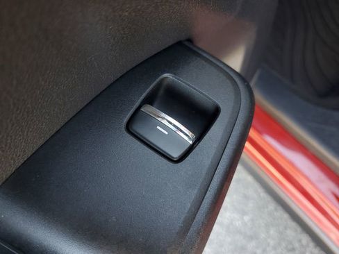 Certified 2024 Subaru Crosstrek 2.5i Limited w/ Crosstrek Mirror Package image 15