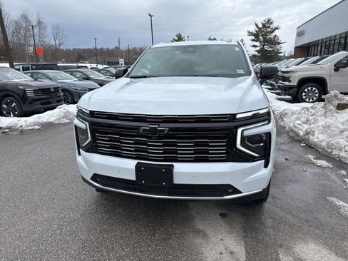 New 2026 Chevrolet Suburban High Country AWD/4WD image 39