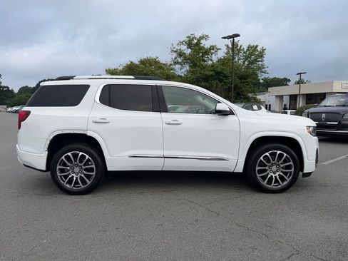 Used 2023 GMC Acadia Denali FWD image 8