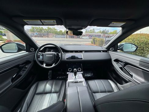 Used 2020 Land Rover Range Rover Evoque S image 18