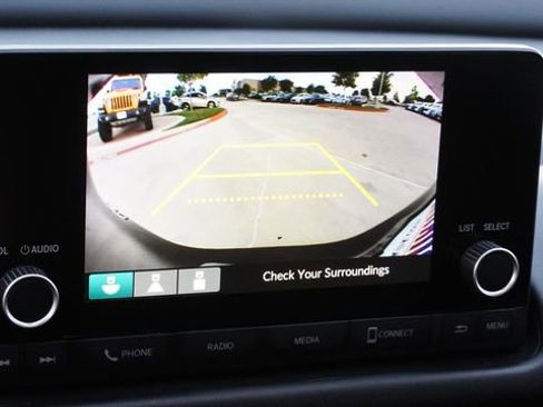 Used 2024 Honda HR-V LX image 24