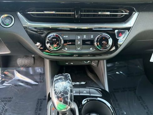 New 2026 Buick Envista Sport Touring w/ Convenience I Package FWD image 25