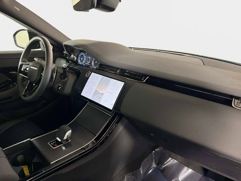 Used 2026 Land Rover Range Rover Evoque S image 24
