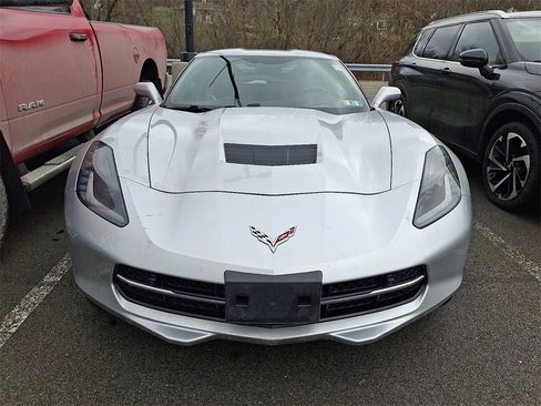 Used 2017 Chevrolet Corvette Stingray Coupe w/ 3LT Preferred Equipment Group image 2