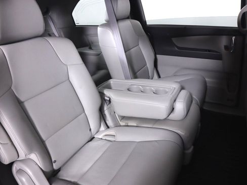 Used 2016 Honda Odyssey EX-L image 42