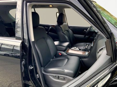 Used 2023 Nissan Armada SL w/ Captain's Chairs Package AWD/4WD image 21