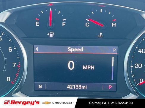 Used 2023 Chevrolet Traverse LT AWD/4WD image 15