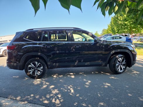 New 2026 Volkswagen Atlas SE AWD/4WD image 2