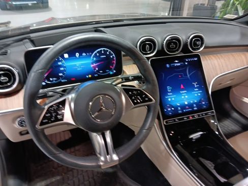 Used 2024 Mercedes-Benz C 300 4MATIC Sedan image 5
