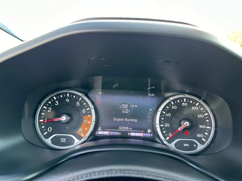 Used 2020 Jeep Renegade Limited w/ UConnect 8.4 Nav Group AWD/4WD image 21
