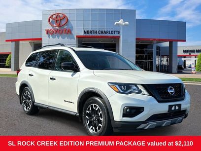 Used 2020 Nissan Pathfinder SL
