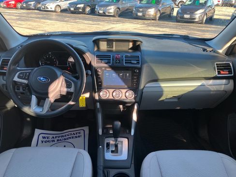 Used 2017 Subaru Forester 2.5i Premium image 17