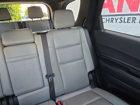 Used 2023 Dodge Durango GT RWD image 14