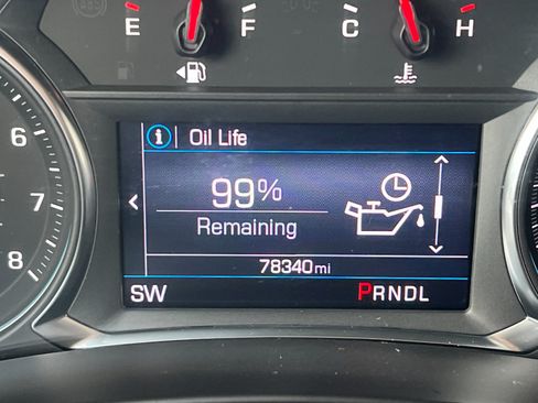 Used 2023 Chevrolet Equinox LT w/ Driver Convenience Package FWD image 25