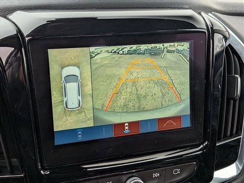 Used 2018 Chevrolet Traverse LT w/ LPO, 'HIT The Road' Package image 10