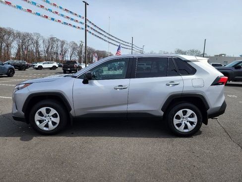 Used 2023 Toyota RAV4 LE image 4