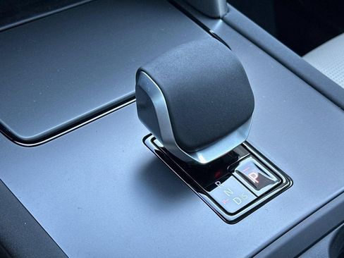 New 2025 Land Rover Discovery Sport S AWD/4WD image 24