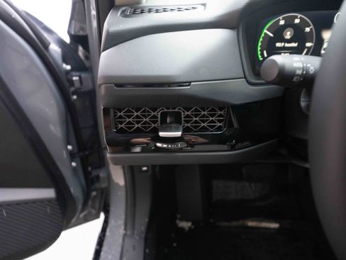 New 2025 Honda Accord EX-L image 11