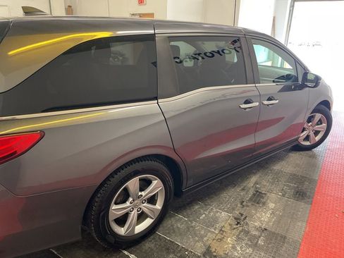 Used 2019 Honda Odyssey EX image 12