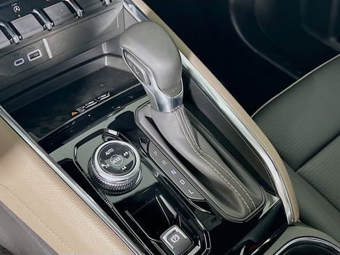 New 2026 GMC Canyon Denali image 14