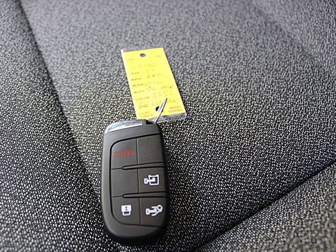 Used 2024 RAM ProMaster 1500 w/ Quick Order Package 22G SLT image 38