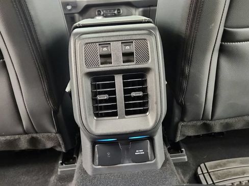 Used 2026 Ford Bronco Outer Banks AWD/4WD image 34