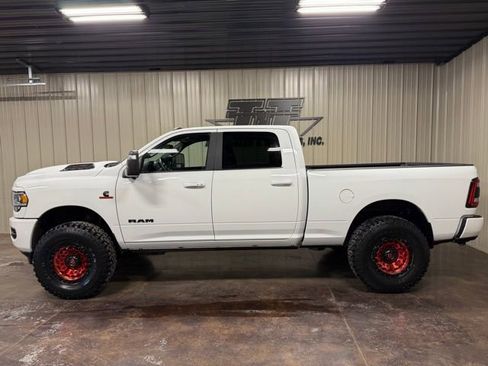Used 2024 RAM 2500 Laramie w/ Night Edition image 3