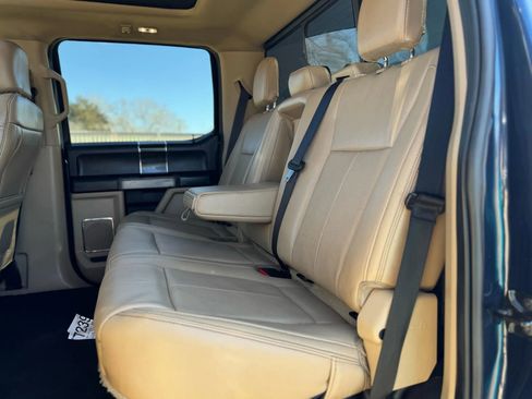 Used 2020 Ford F250 Lariat w/ Lariat Ultimate Package image 31