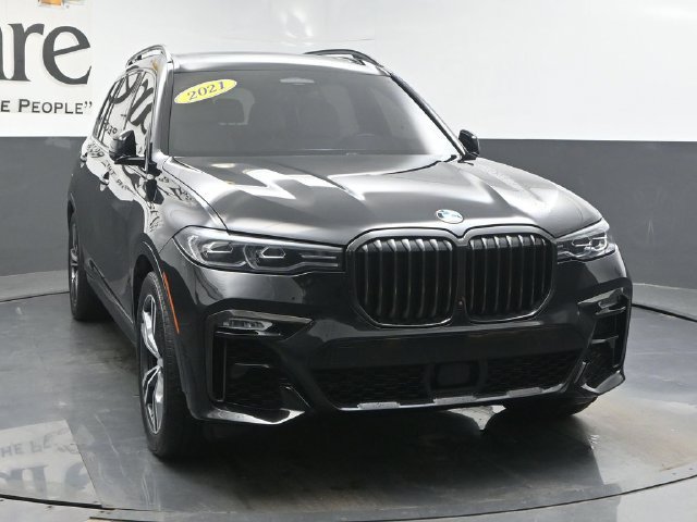 Used 2021 BMW X7 xDrive40i w/ M Sport Package AWD/4WD image 57
