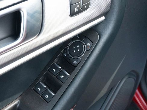 Used 2025 Ford Explorer ST-Line w/ Premium Package RWD image 17