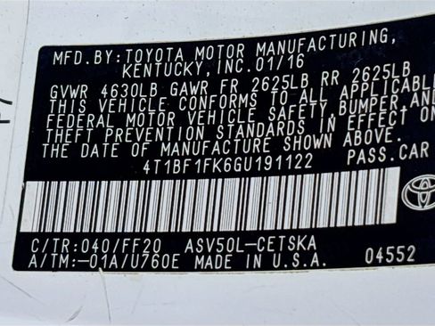 Used 2016 Toyota Camry SE FWD image 27