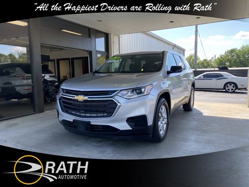 Used 2020 Chevrolet Traverse LS AWD/4WD image 1