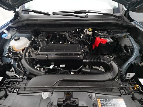 Used 2025 Ford Escape Active AWD/4WD image 3