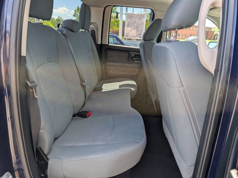 Used 2015 RAM 1500 Express AWD/4WD image 14