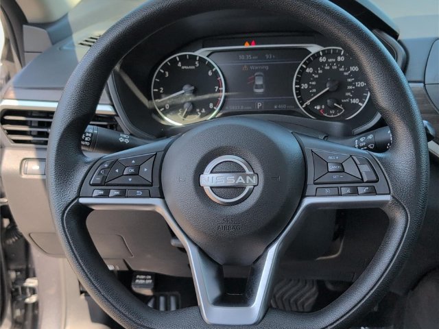 Used 2024 Nissan Altima 2.5 SV FWD image 15