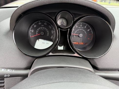 Used 2007 Saturn Sky w/ Premium Trim Pkg RWD image 19