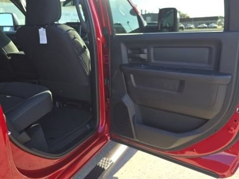 New 2027 RAM 2500 Tradesman AWD/4WD image 23