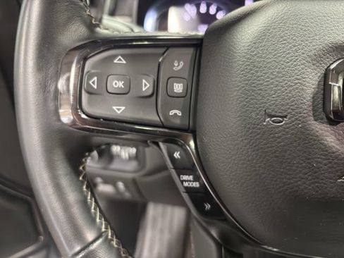Used 2025 RAM 1500 Limited AWD/4WD image 26