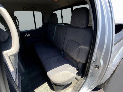 Used 2016 Nissan Frontier SV w/ SV Value Truck Package image 23