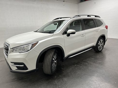 Used 2020 Subaru Ascent Limited w/ Technology Package image 4