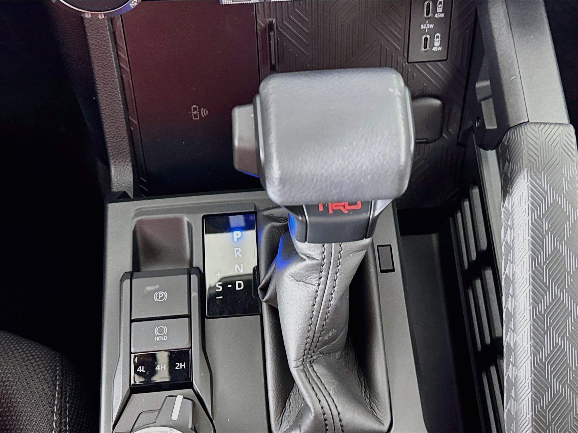 Certified 2025 Toyota 4Runner TRD Sport AWD/4WD image 17