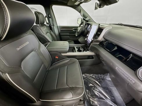 New 2026 RAM 1500 Laramie AWD/4WD image 26