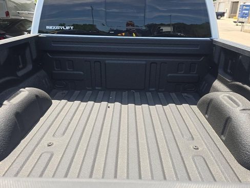 Used 2025 Ford F150 Lariat AWD/4WD image 15