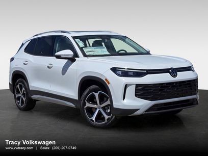 New 2025 Volkswagen Tiguan SE