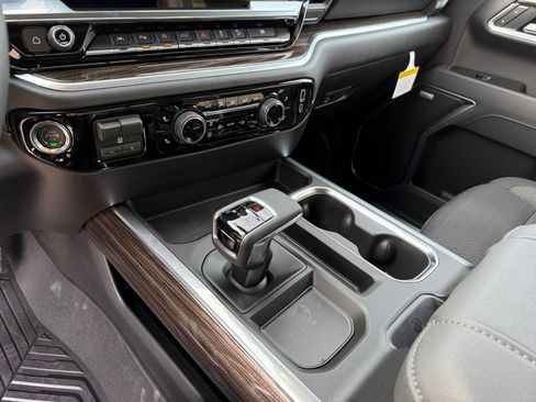 New 2026 Chevrolet Silverado 1500 RST AWD/4WD image 13