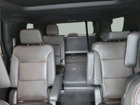 Used 2021 Chevrolet Tahoe High Country w/ Premium Package AWD/4WD image 21