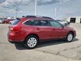 Used 2017 Subaru Outback 2.5i Premium image 2